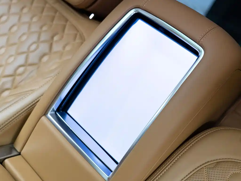 Photo 14 - Land Rover Range Rover