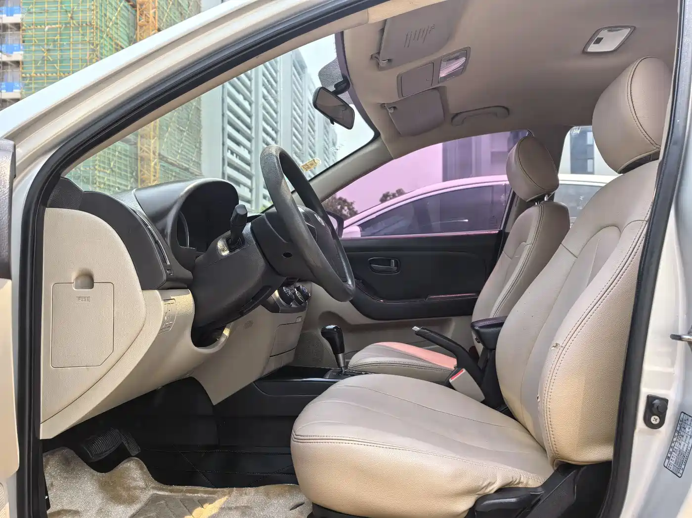 Hyundai Elantra 2011 1.6L Automatic Comfort фото 5