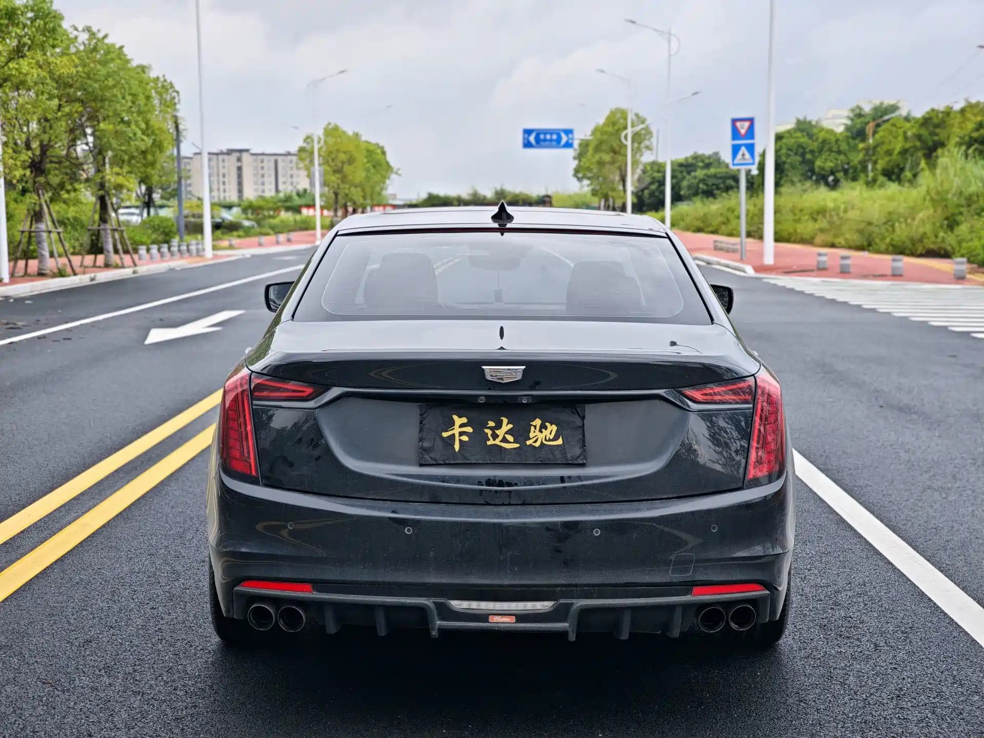 Фото 8 - Cadillac CT6