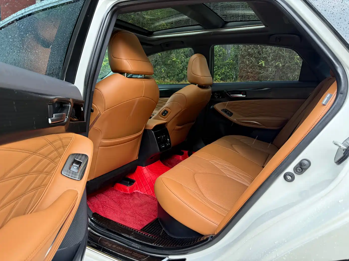 Toyota Avalon 2019 Hybrid 2.5L Limited Flagship Version China V фото 17