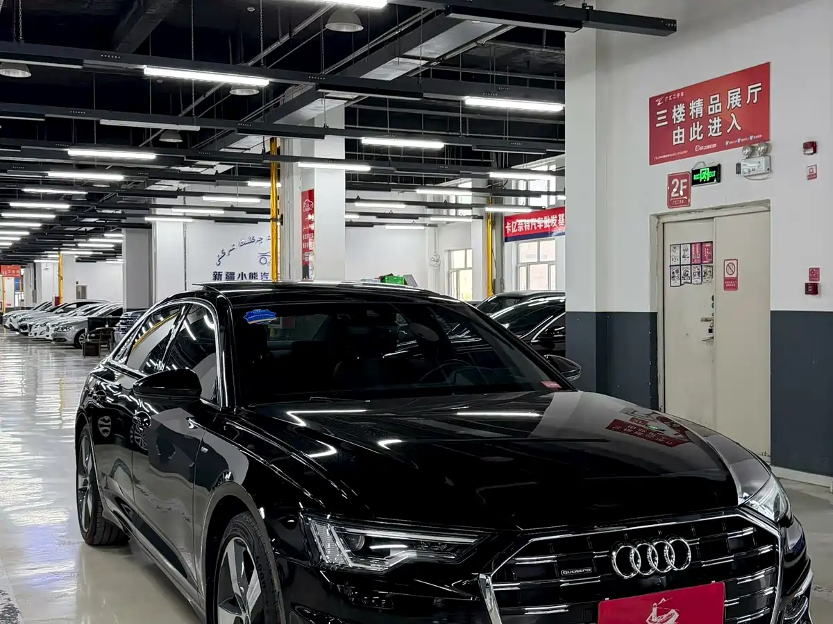 Audi A6L 2023 45 TFSI Premium Selection Dynamic фото 3