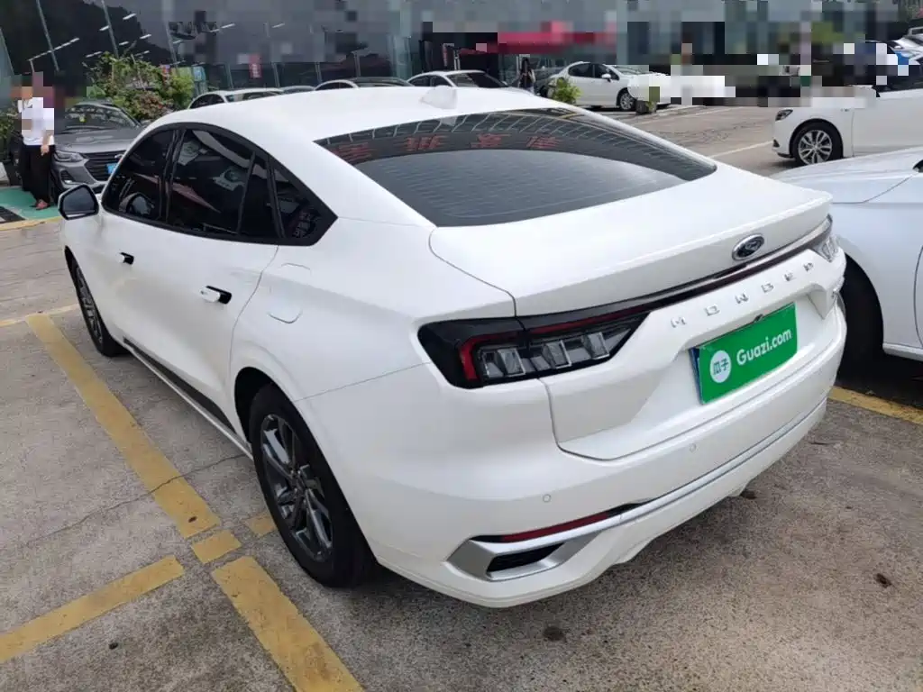 Ford Mondeo 2025 2025 2.0T EcoBoost Luxury