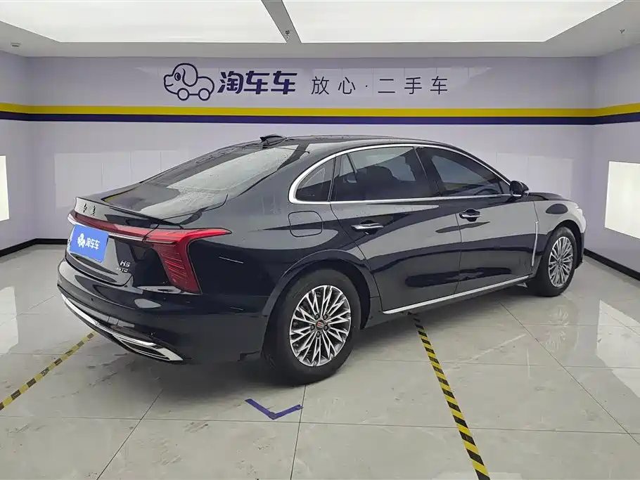 Hongqi H5 2024 1.5T DCT Smart Connect Flag Rhythm Edition фото 3