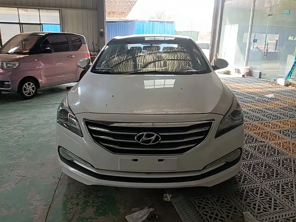 Hyundai Mistra 2014 1.8L Auto Smart GLS фото 3