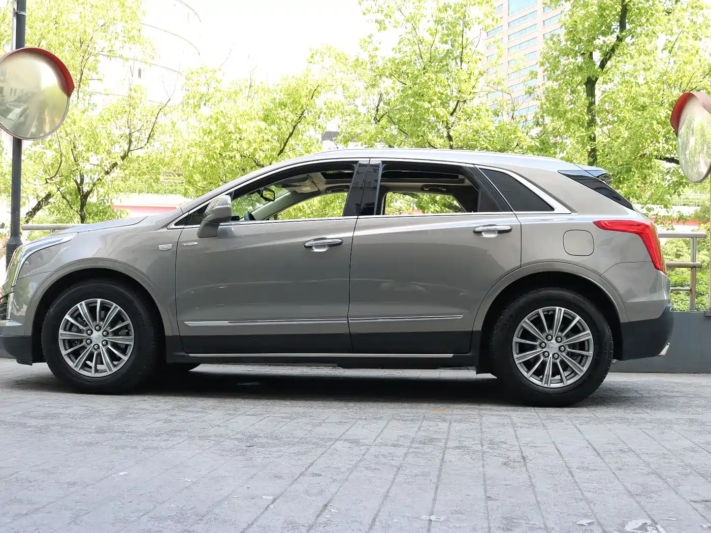 Cadillac XT5 2018 28T 4WD Luxury фото 2