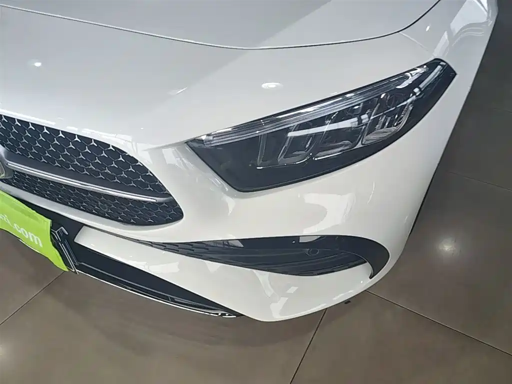 Mercedes-Benz A-Class 2023 A 200 L Fashion фото 24