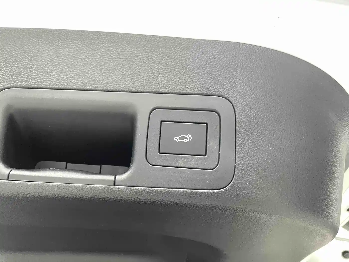 GAC Trumpchi Trumpchi GS4 PLUS 2022 270T Automatic Starry Sky Edition фото 18
