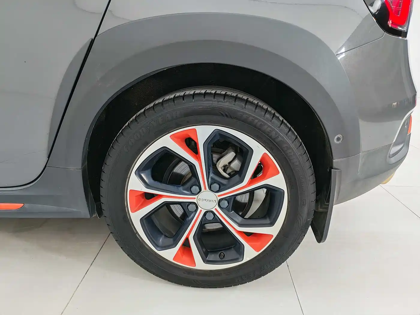 Lynk & Co 02 2018 Model 1.5T DCT 2WD Yao Pro Edition China V фото 18