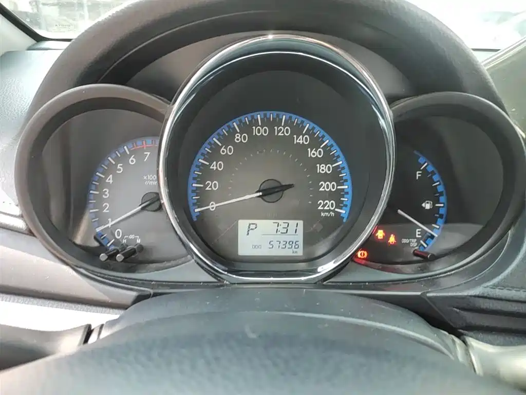 Toyota Vios FS 2017 1.5L CVT Fengchi Edition фото 12