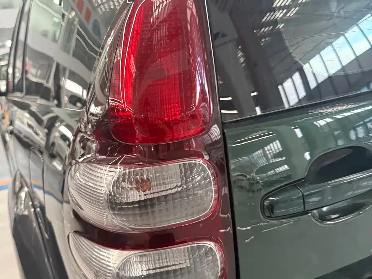 Toyota Prado 2003