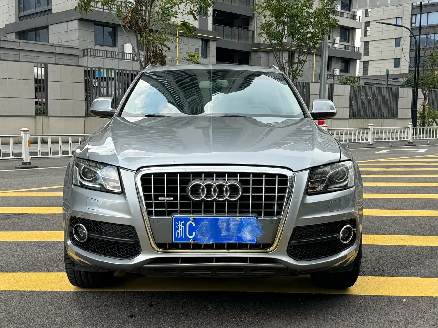 Audi Q5 (Import) 2010 2010 2.0TFSI Sport Edition