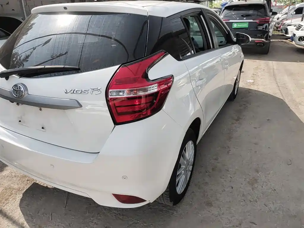 Toyota Vios FS 2017 1.5L CVT Fengchi Edition фото 8