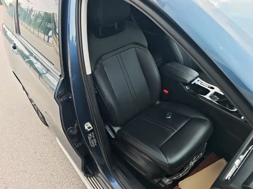 Wuling Motors Wuling Victory 2022 2020 1.5T CVT Premium Edition