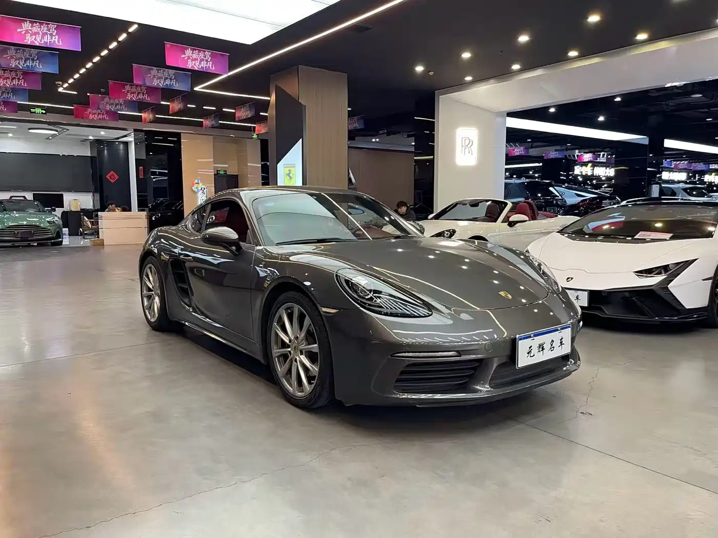 Porsche 718 2020 Cayman 2.0T фото 3
