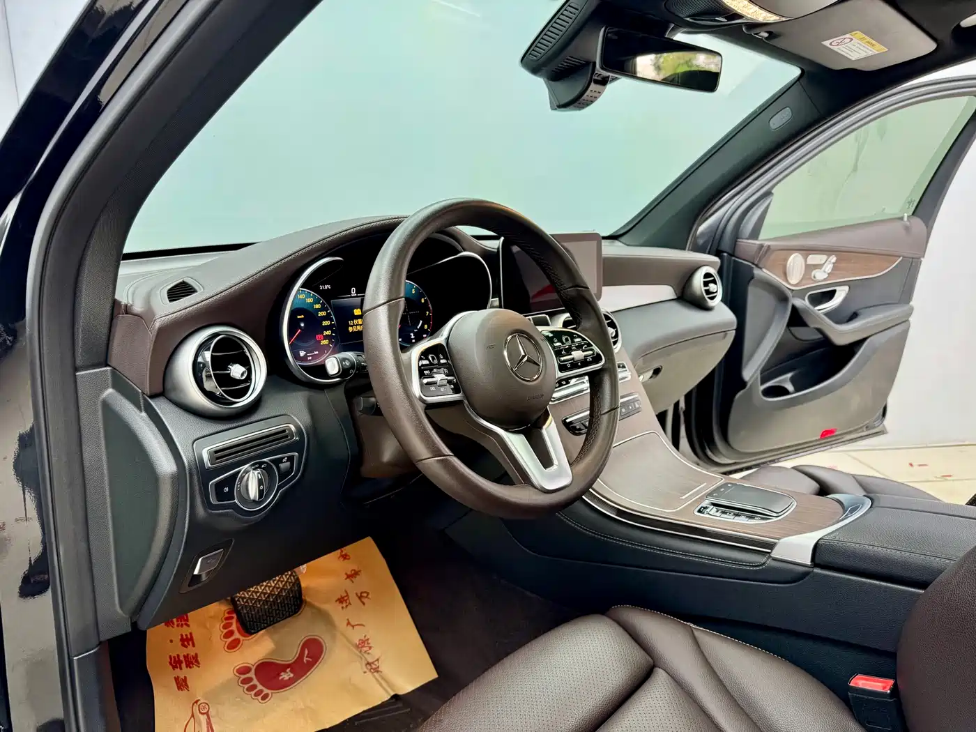 Mercedes-Benz GLC 2021 GLC 300 L 4MATIC Sporty фото 7