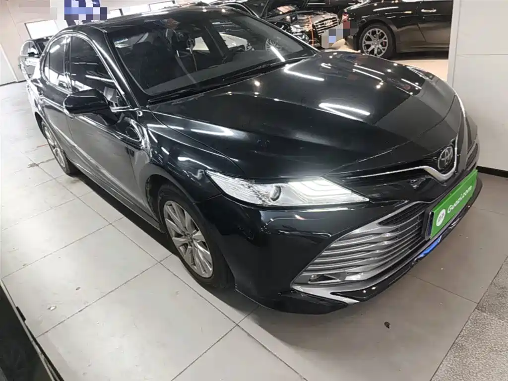 Toyota Camry 2018 2.0G Luxury Edition фото 4