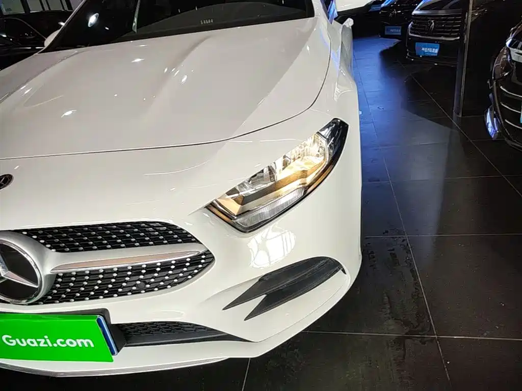 Mercedes-Benz A-Class 2021 Facelift A 180 L Sport Sedan фото 24