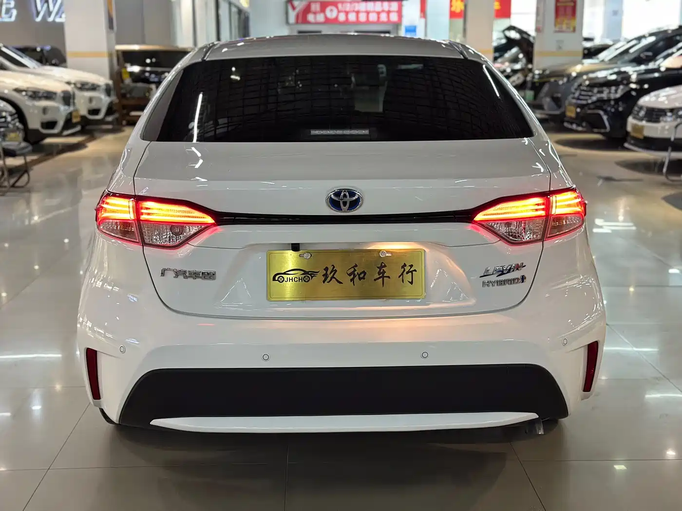 Toyota Levin 2022 Dual Engine 1.8H E-CVT Leading Edition фото 5
