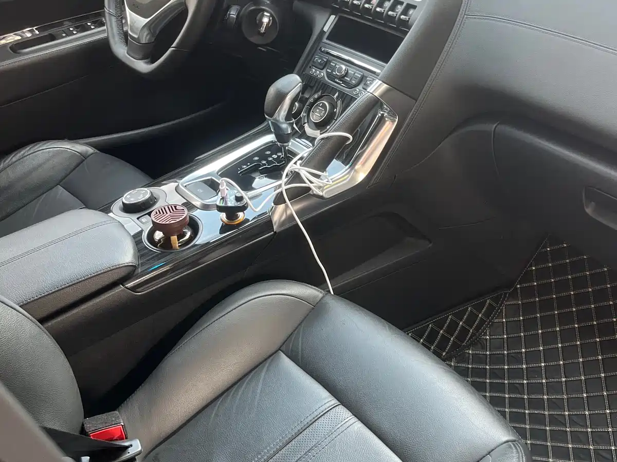 Peugeot 3008 2013 1.6THP Automatic Prestige Edition фото 15