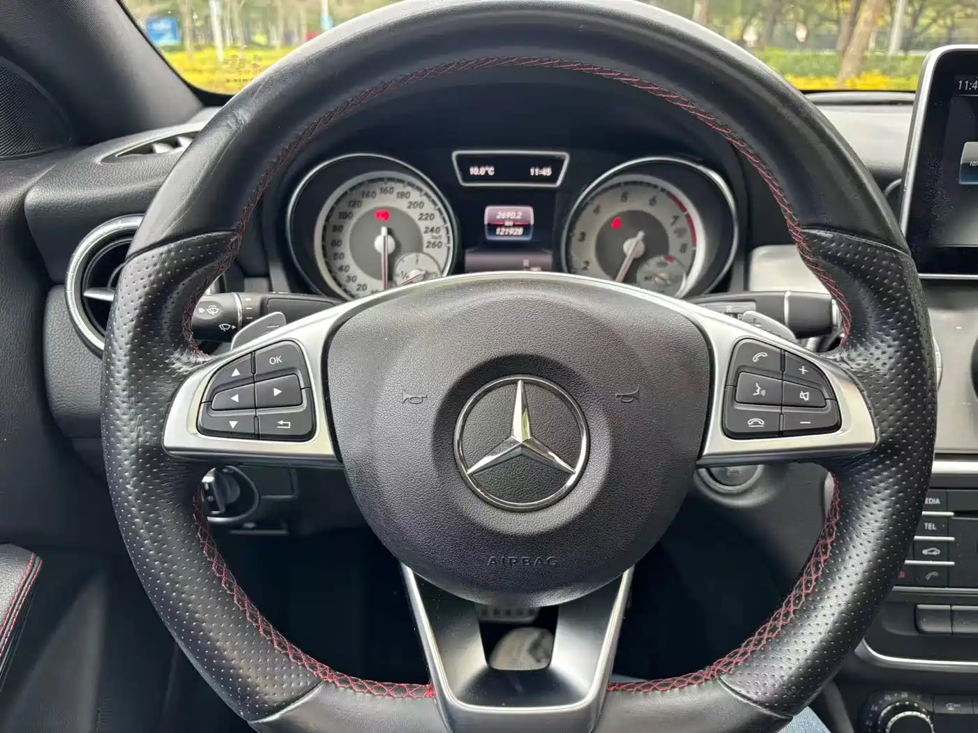 Mercedes-Benz CLA (Import) 2016 CLA 220 4MATIC фото 11
