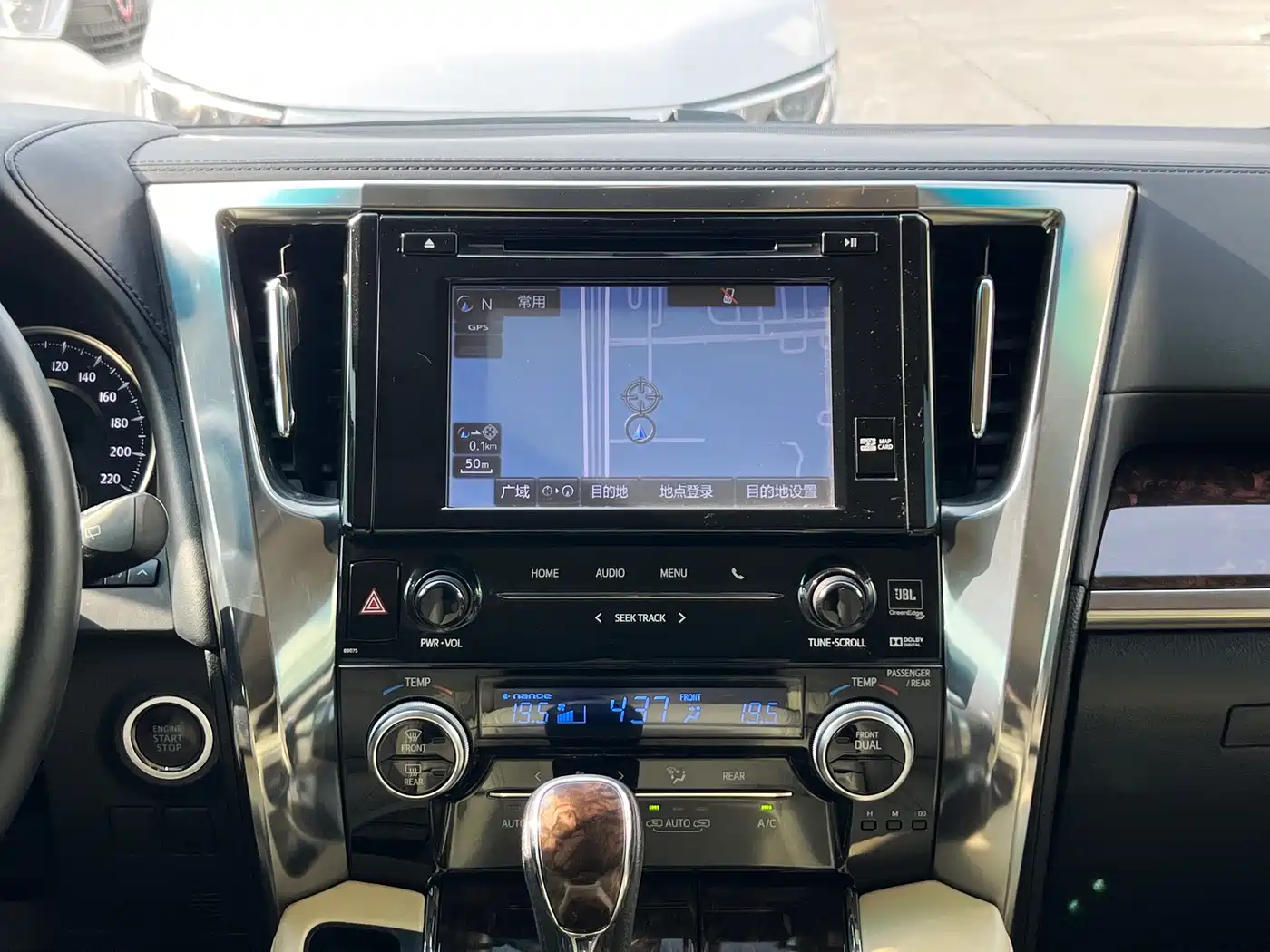 Toyota Alphard 2018 Facelift 3.5L Luxury Edition фото 9