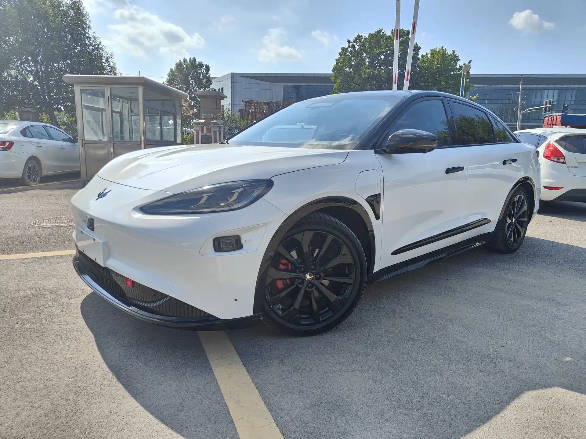 Фото 3 - ARCFOX Alpha S