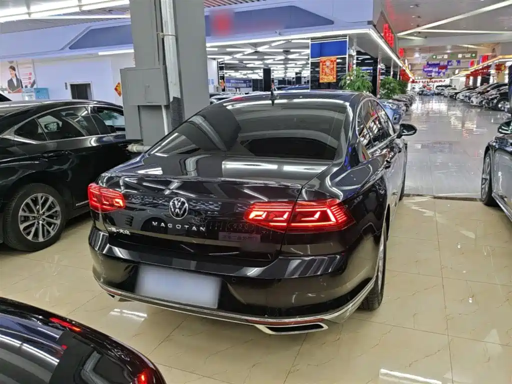 Volkswagen Magotan 2020 280TSI DSG Comfort фото 7