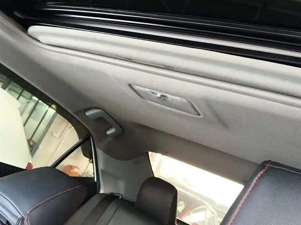 Toyota Levin 2017 Facelift Hybrid 1.8H V E-CVT Luxury Version China V фото 18