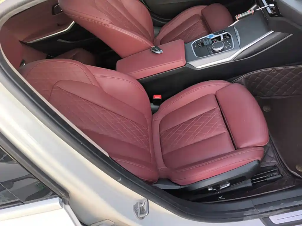 Фото 25 - BMW i3