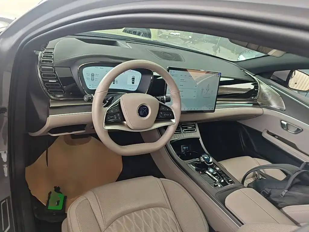 BYD Han 2025 2025 DM-i Smart Driving Edition 125KM LiDAR Flagship