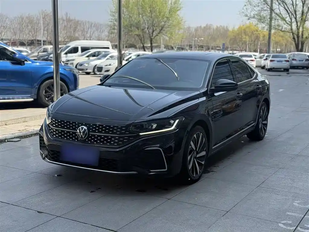 Volkswagen Passat 2022 330TSI Starlight Elite Edition