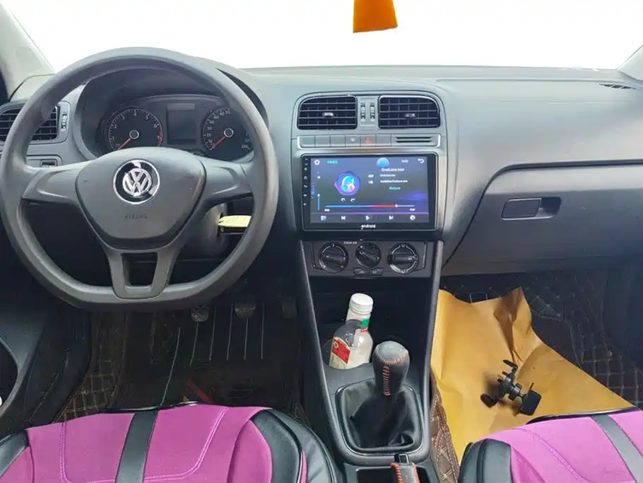 Volkswagen Polo 2016 1.4L Manual Trend фото 12