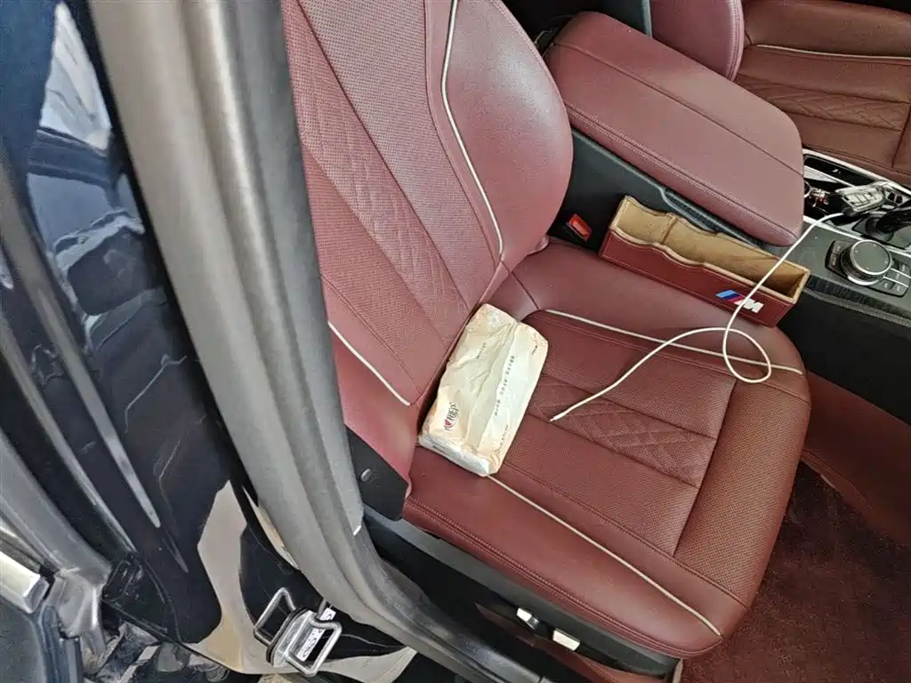 BMW 5 Series 2022 Model Second Facelift 530Li Leading M Sport Package фото 24