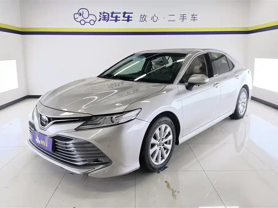 Toyota Camry 2019 2.0G Luxury Edition China VI