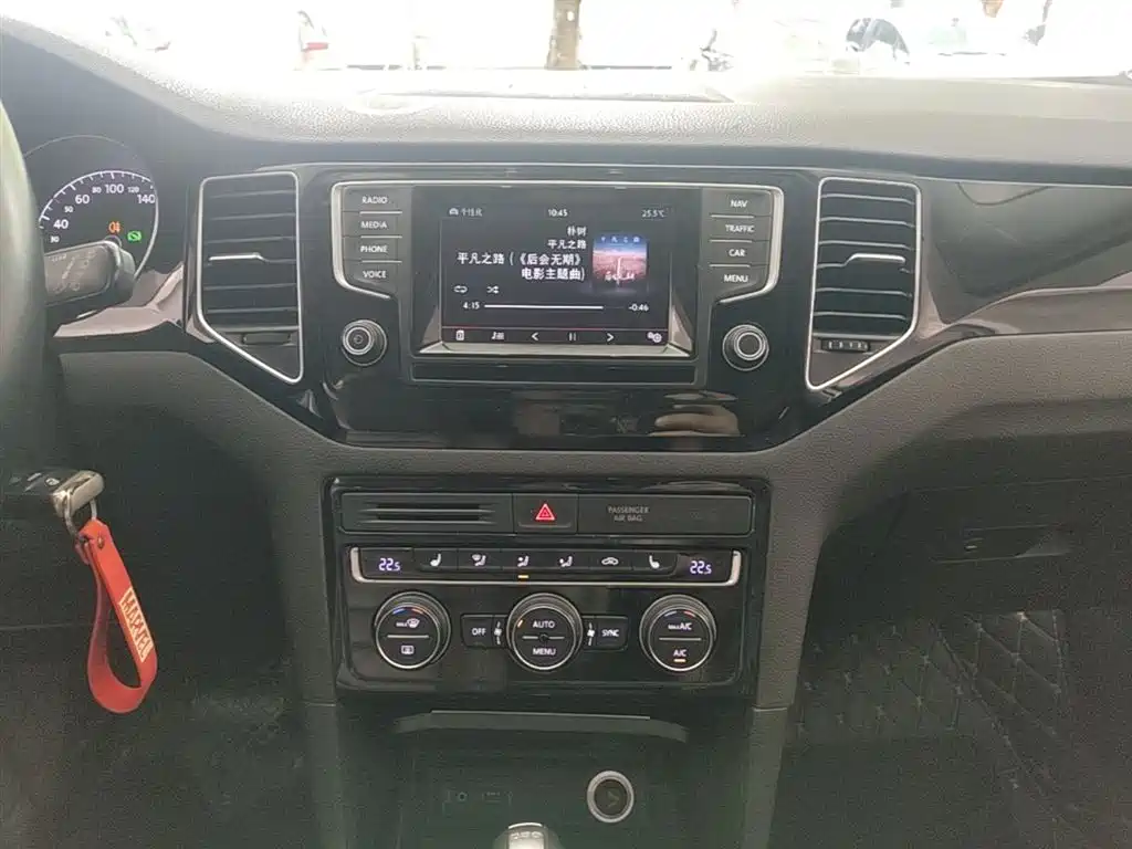 Volkswagen Golf (Import) 2015 1.4TSI Sportsvan фото 9