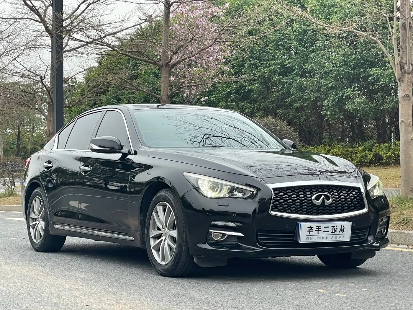 Infiniti Q50L 2018 2018 2.0T Leisure Edition (China VI)
