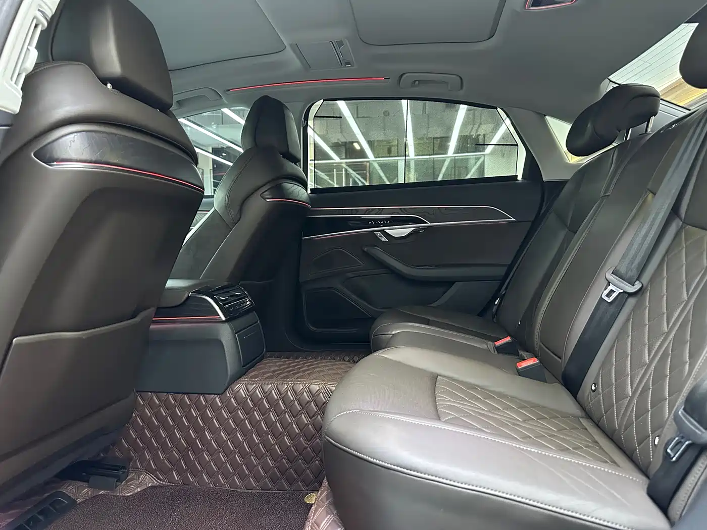 Audi A8 2021 A8L 50 TFSI quattro Comfort фото 13
