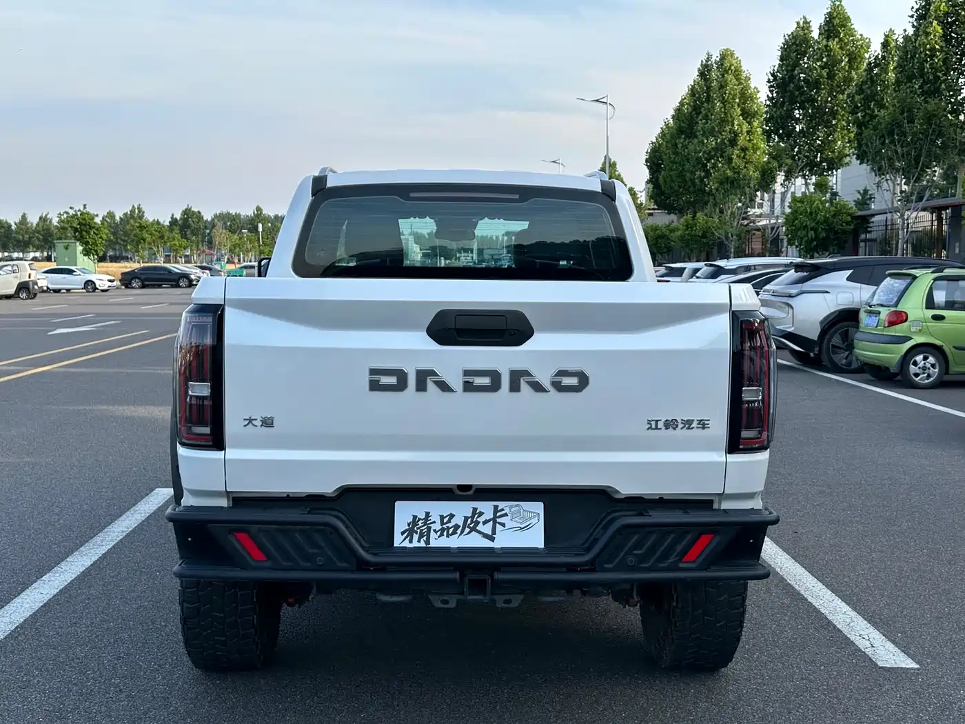 Jiangling Dadao 2023 2023 Flying General 2.3T Gasoline Automatic 4WD Extreme Edition