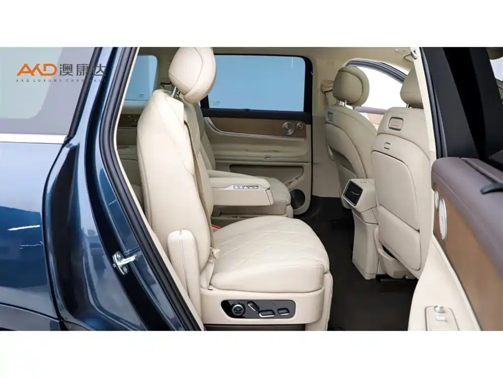 AITO Wenjie AITO M9 2025 Extended Range Ultra 52kWh 6-Seater фото 8