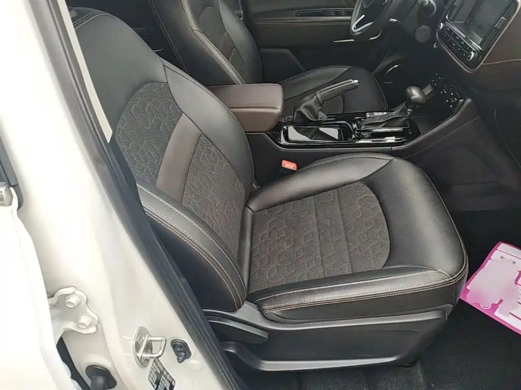 GAC Trumpchi Trumpchi GS3 2017 200T Automatic Elite фото 25