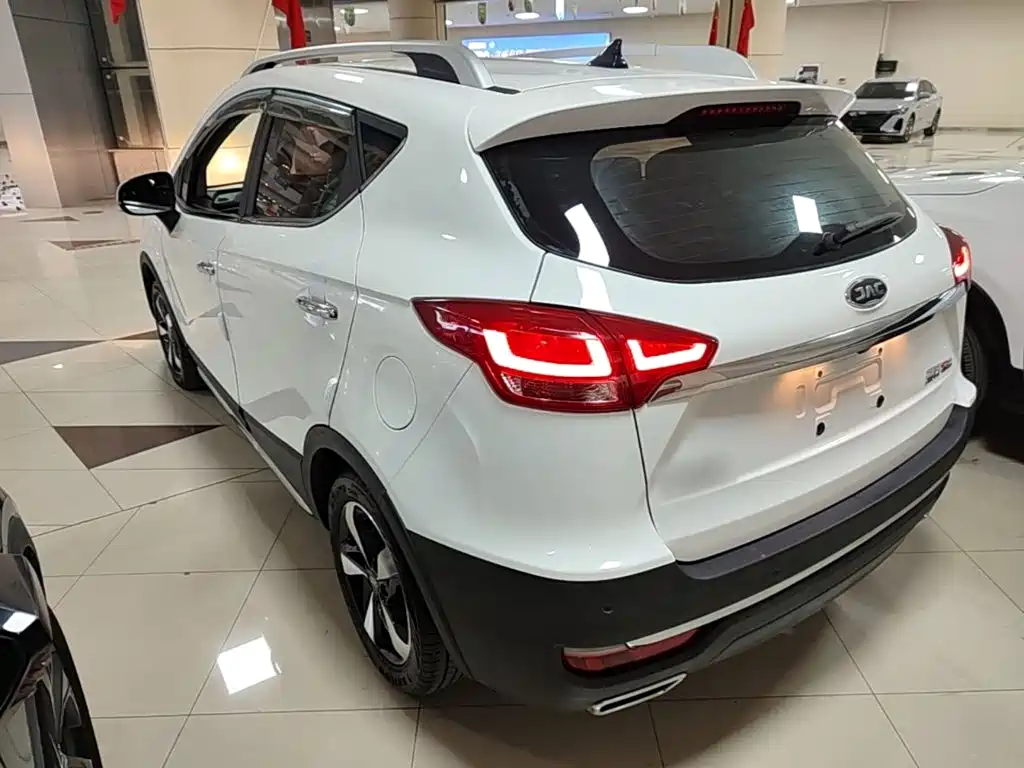 Фото 5 - JAC Refine S3