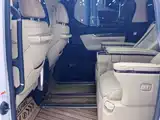 Фото 7 - Toyota Vellfire
