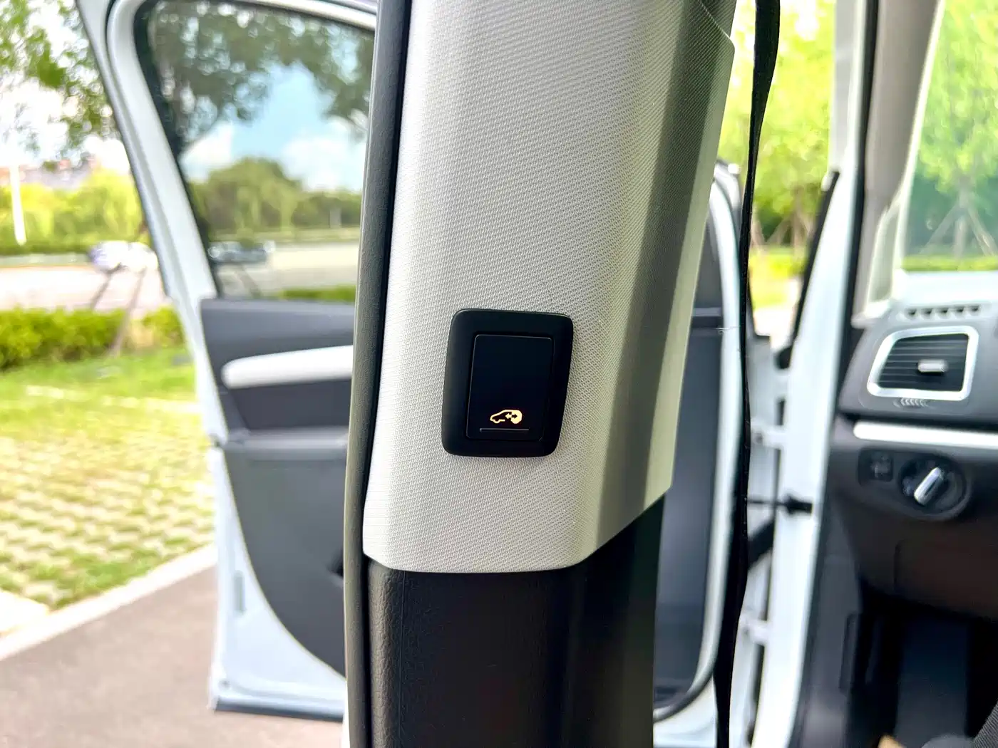 Volkswagen Sharan 2019 2018 Facelift 380TSI Comfort 7-Seater