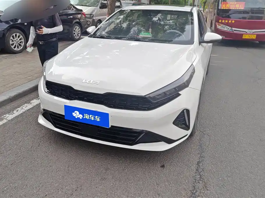 Kia K3 2023 Model 1.5L CVT Luxury Edition
