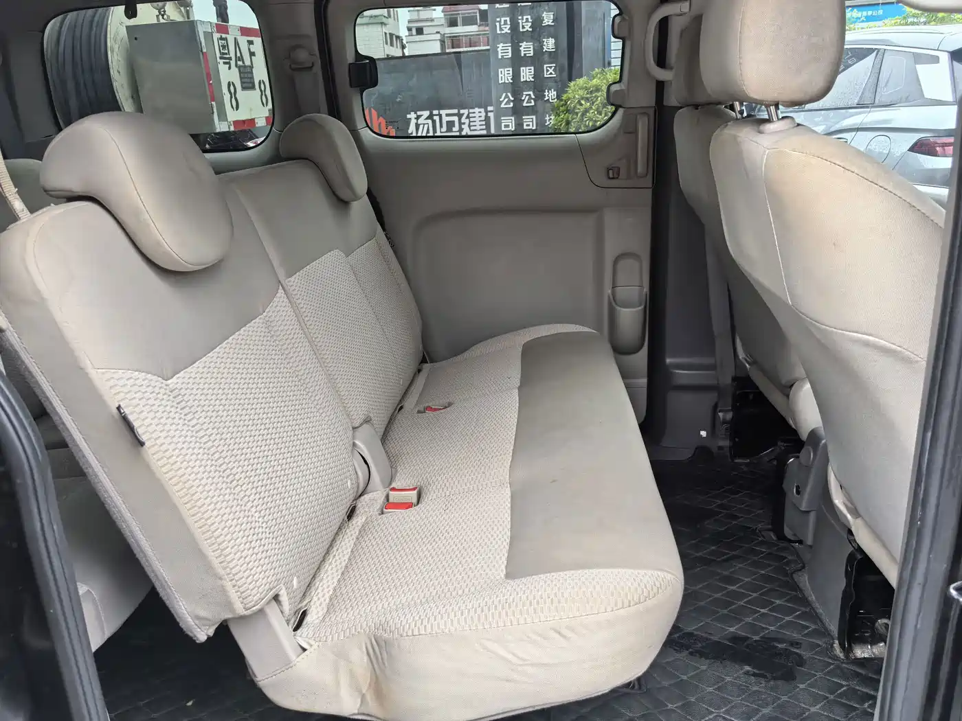 Nissan NV200 2016 2016 Facelift 1.6L CVT Luxury