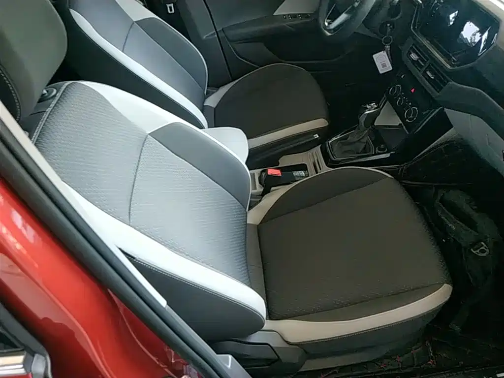 Volkswagen Tanying 2020 1.5L Automatic Joy Edition фото 25