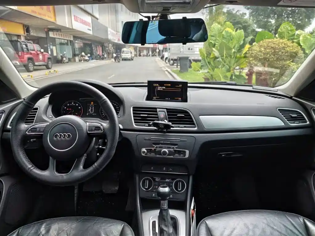 Audi Q3 2018 30th Anniversary Edition 30 TFSI Fashion фото 8
