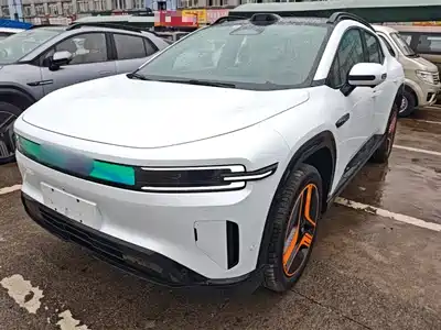 Changan E07