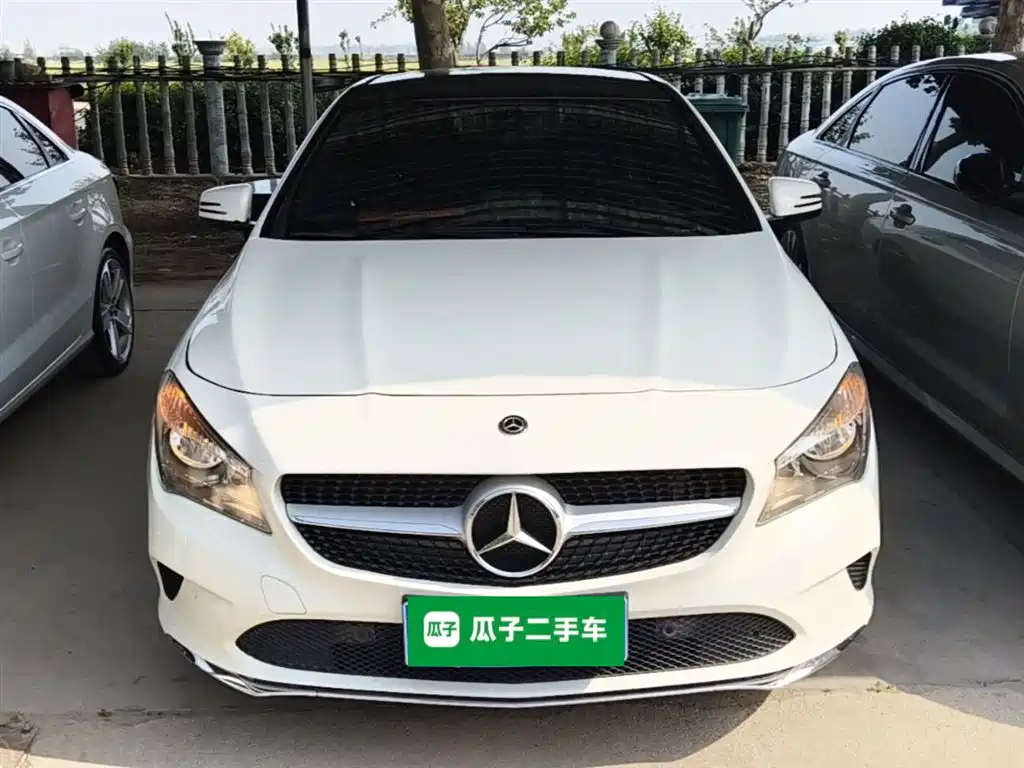 Mercedes-Benz CLA (Import) 2017 Facelift CLA 200 Dynamic фото 3