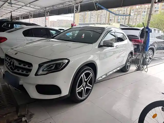 Mercedes-Benz Mercedes-Benz GLA 2019 GLA 260 4MATIC Sport